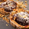 Tarteletki bananowo -owsiane nadziane wiśniami (fit)