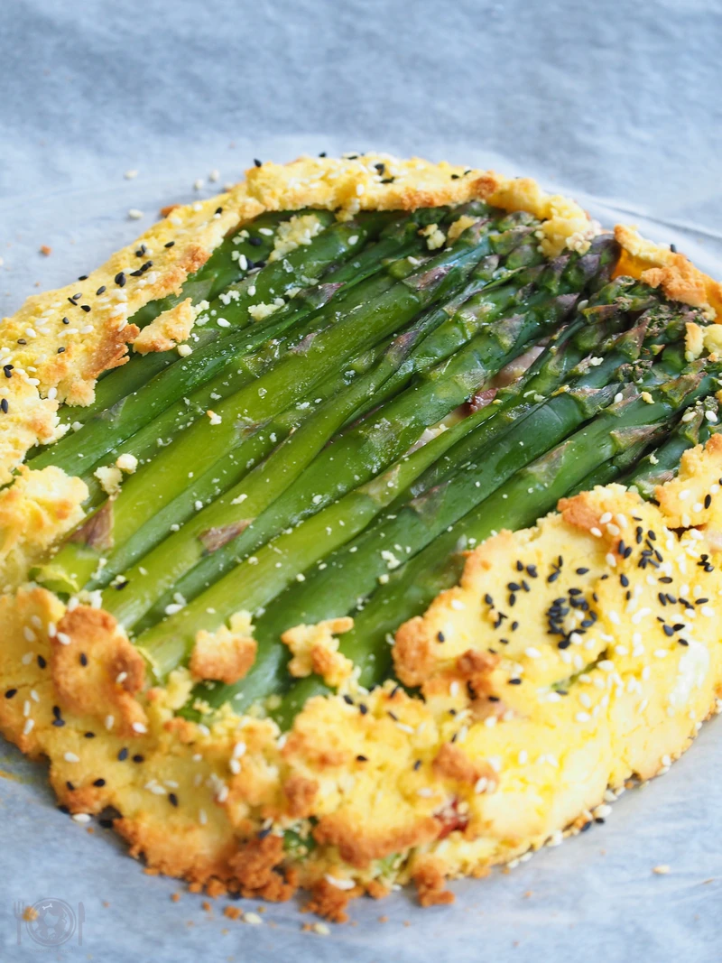 Keto galette ze szparagami (Paleo, LowCarb)