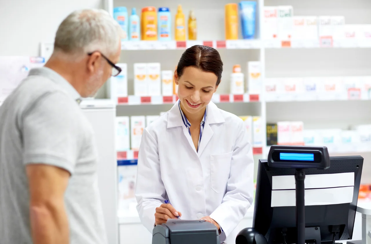 Nowe uprawnienia farmaceutów od 18 sierpnia! Te osoby skorzystają bez opłat!