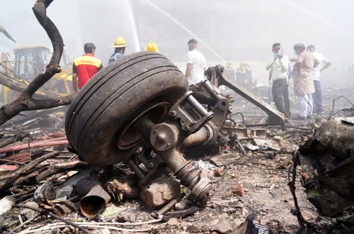 Dramatyczne nagranie z kokpitu samolotu tuż przed katastrofą w Indiach! Tak brzmiały ostatnie słowa pilota