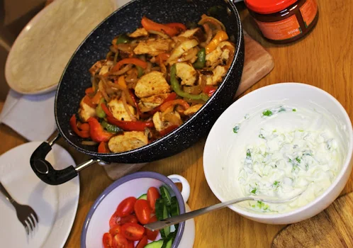 Chicken Fajitas idealne danie na rodzinny domowy obiad jak i przyjęcie dla przyjaciół.