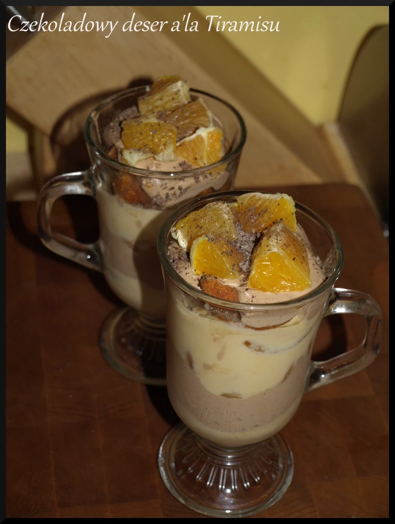 Czekoladowy deser z mascarpone a'la Tiramisu.