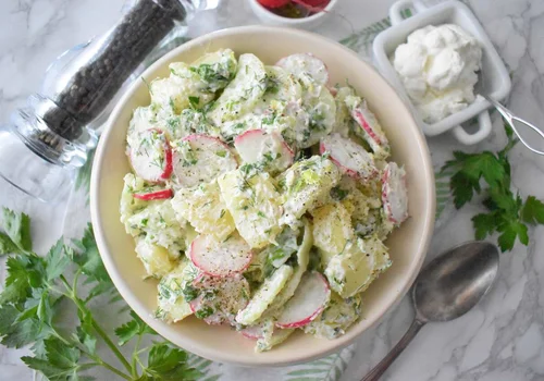 Sałatka ziemniaczana z rzodkiewką