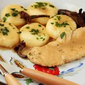 Bitki Drobiowe W Sosie Z Suszonych Grzybków