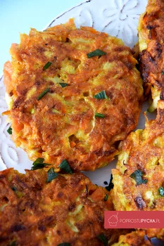 FIT HIT- PLACUSZKI Z CUKINII I MARCHWI