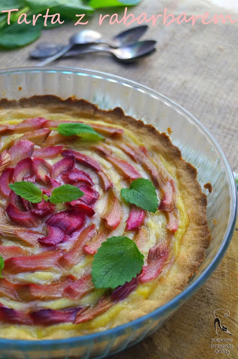 Tarta z rabarbarem