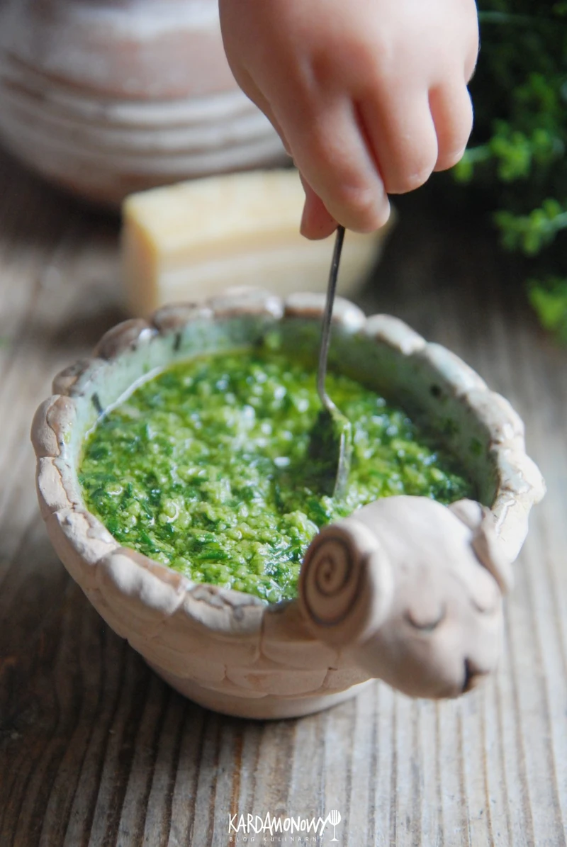 Pesto z czosnku niedźwiedziego