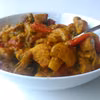 Kurczak z warzywami w sosie curry