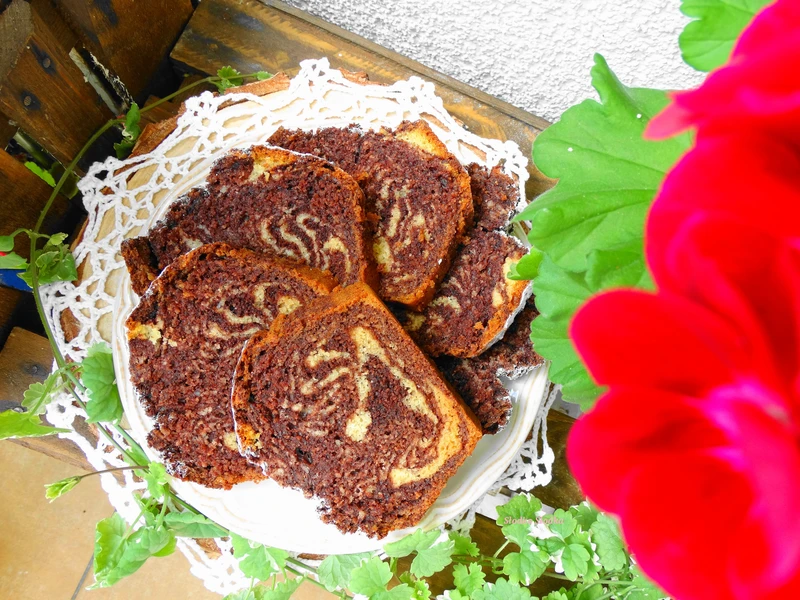 Babka mannowa zebra.