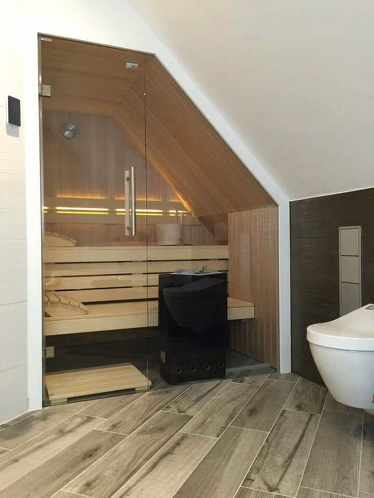 Mała, domowa sauna