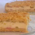 Kruche ciasto z rabarbarem i budyniem