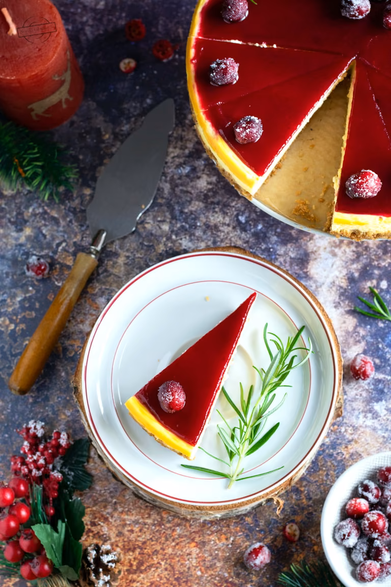 Sernik z mascarpone z żelką żurawinową