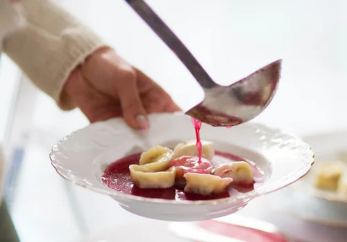 7 błędów, które niszczą barszcz czerwony. Numer 4 szczególnie zaskakuje!