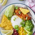 Chili con carne bowl