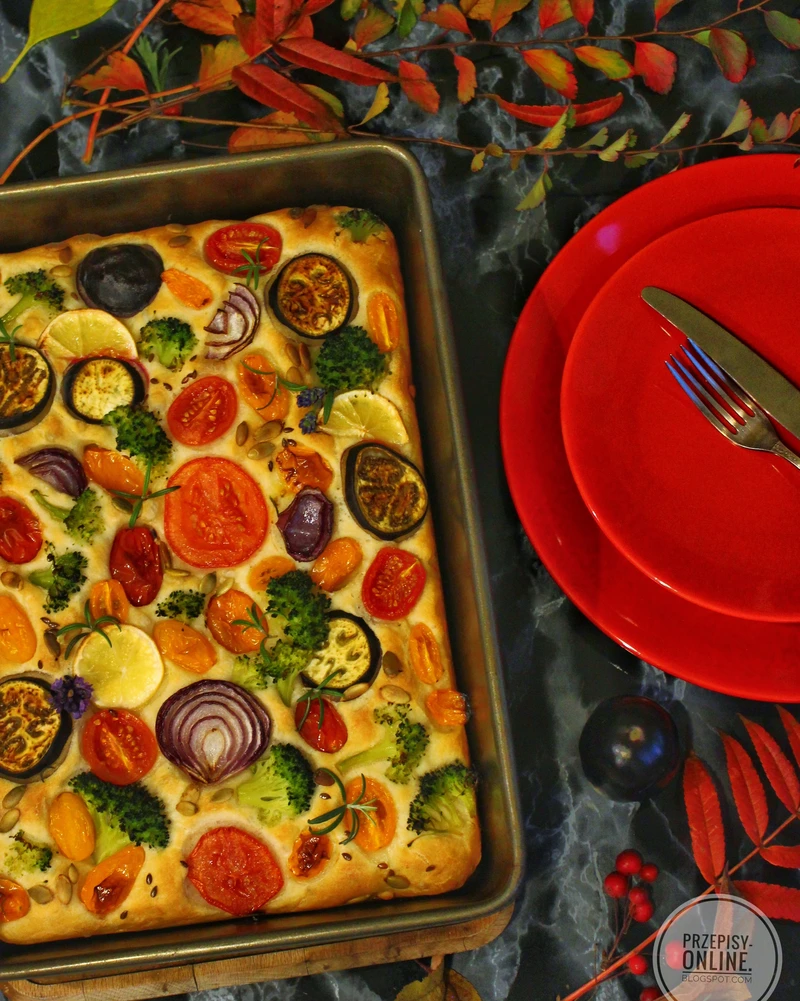 Jesienna focaccia z warzywami