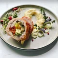 Faszerowany filet z indyka z pietruszkowym purée