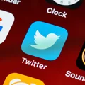 Elon Musk wprowadza opłatę za Twittera! Kto i ile zapłaci?