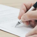 Oskładkowanie umów zleceń jednak nie od 2025 roku!? Możliwe, że reforma w ogóle nie wejdzie w życie