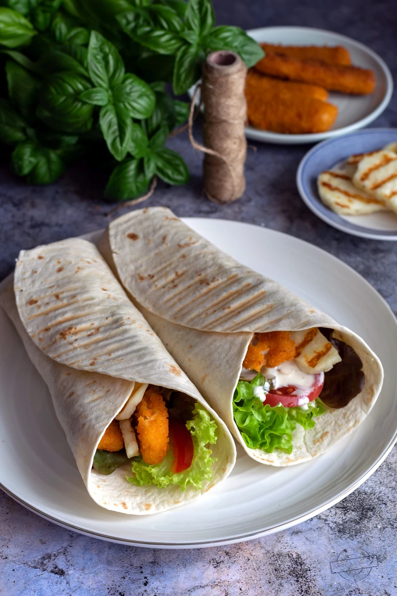 Tortilla z paluszkami rybnymi