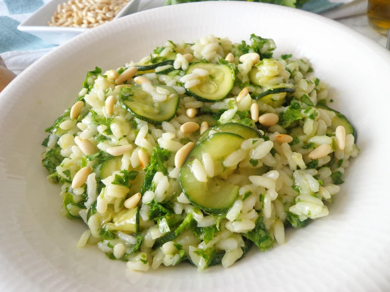 Risotto z cukinią i pietruszkowym pesto