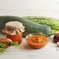 Pasta z pieczonych warzyw na zimę! To sprawdzony dodatek do makaronów i kanapek - Przepis na Ajwar