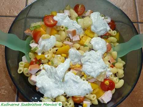 Sałatka makaronowa