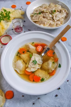 Zupa  z karpia z pierożkami