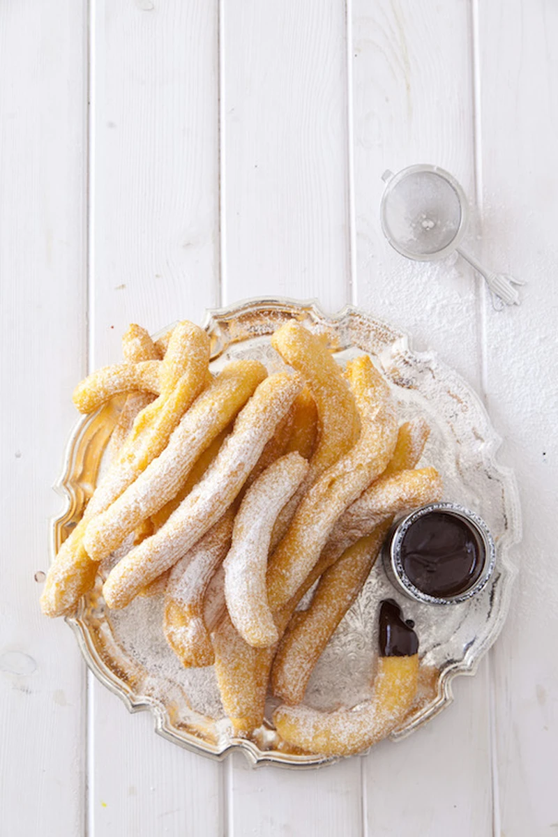 Churros z czekoladowym ganache