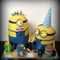 Torcik z minionkami