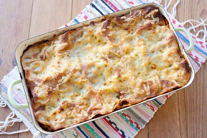 Lazania z mięsem i warzywami