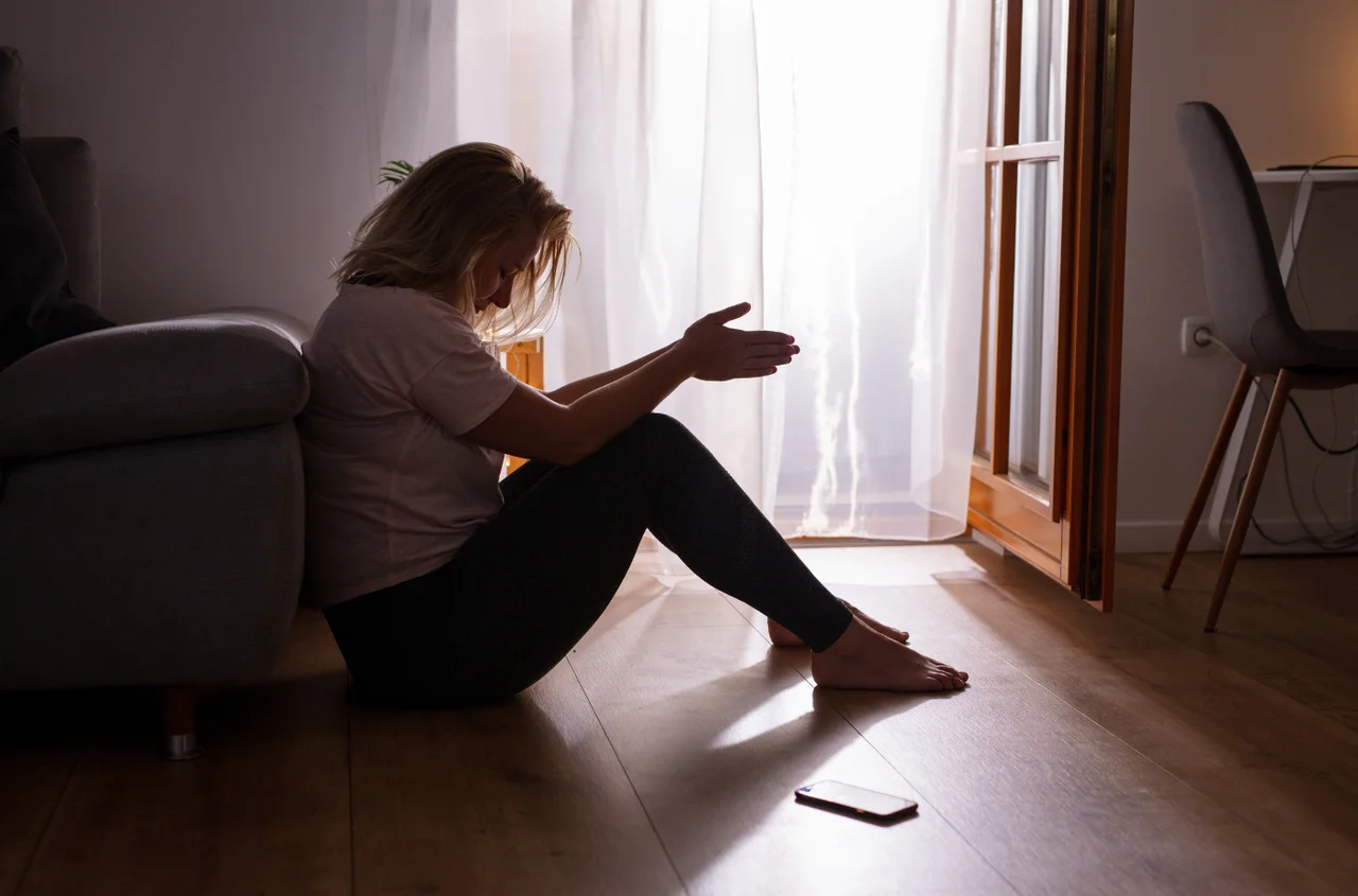 „Podpisałam rozdzielność majątkową, nie rozumiejąc jej skutków. Teraz mam zostać z niczym.” — pisze Agnieszka [LIST]