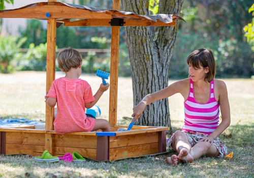 2333 złotych co miesiąc dla każdego! W zamian likwidacja 800 plus - zapadła decyzja w sprawie nowego świadczenia