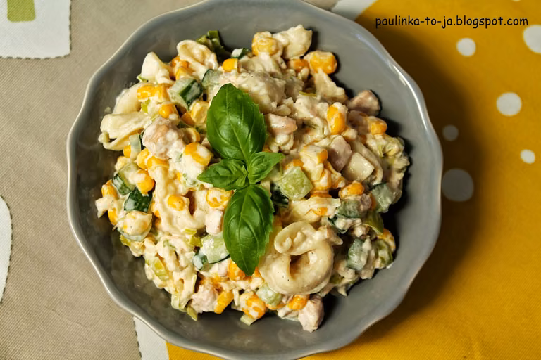 Sałatka z tortellini