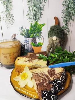 Babka-ciasto piaskowe z kakao i polewą kakaową