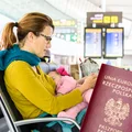 Twoje dziecko ma inne nazwisko niż Ty?! Na wakacjach możesz mieć problemy!