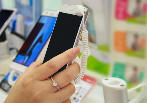 Możesz otrzymać zwrot środków! Popularny operator komórkowy przypomina o ważnym terminie