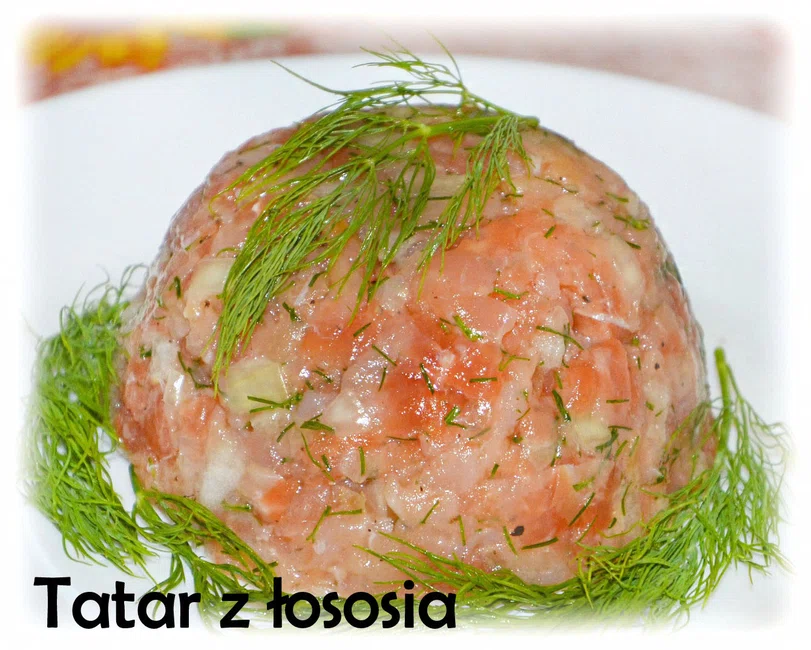 Tatar z łososia z oliwą