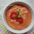 Pasta kanapkowa z soczewicy i pieczonej papryki