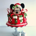 Świąteczny tort z Myszką Mini
