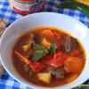 Węgierska zupa gulaszowa