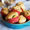 pełnoziarniste muffiny z pistacjami