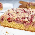 Ucierane ciasto z truskawkami (bez glutenu)