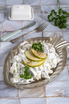 Śledzie w śmietanie