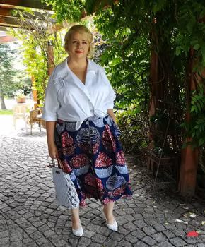 Spódnica i bluzka w stylu retro z lat 50 tych