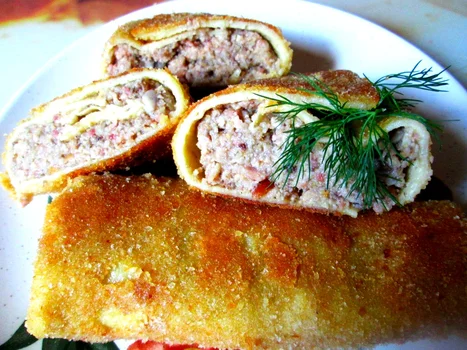 Krokiety z mięsem i pieczarkami
