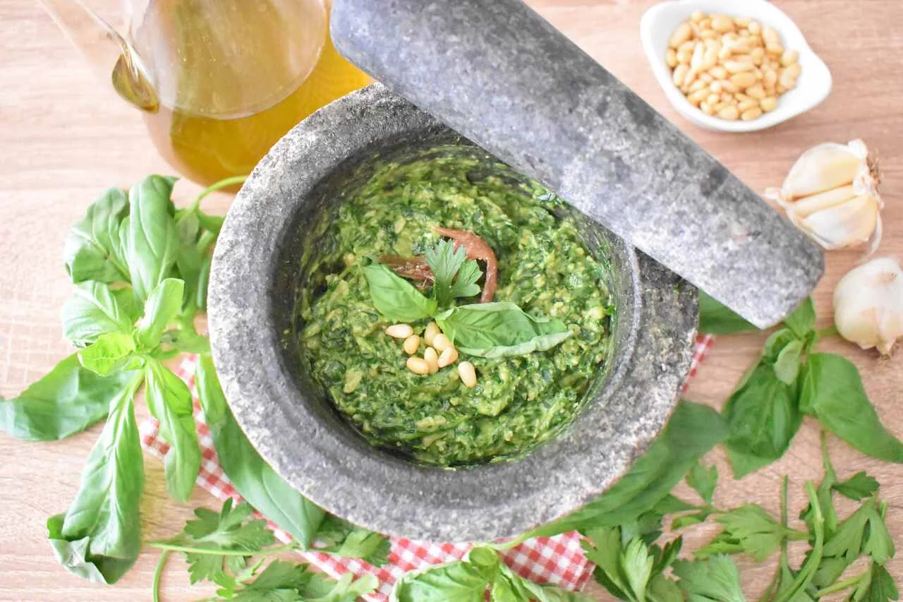 Włoskie pesto z Toskanii - "Pesto toscano"