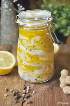 Śledzie cytrynowe