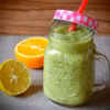 Zielone smoothie z kiwi, bananem i awokado