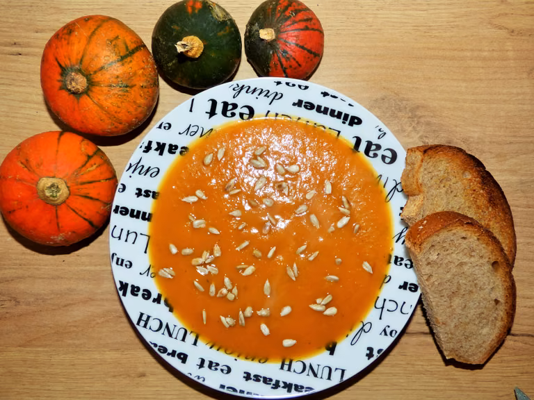 Zupa krem z pieczonej dyni