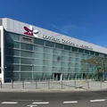 Paraliż na lotnisku. Tłum ludzi czeka w kolejce na wykonanie testu!